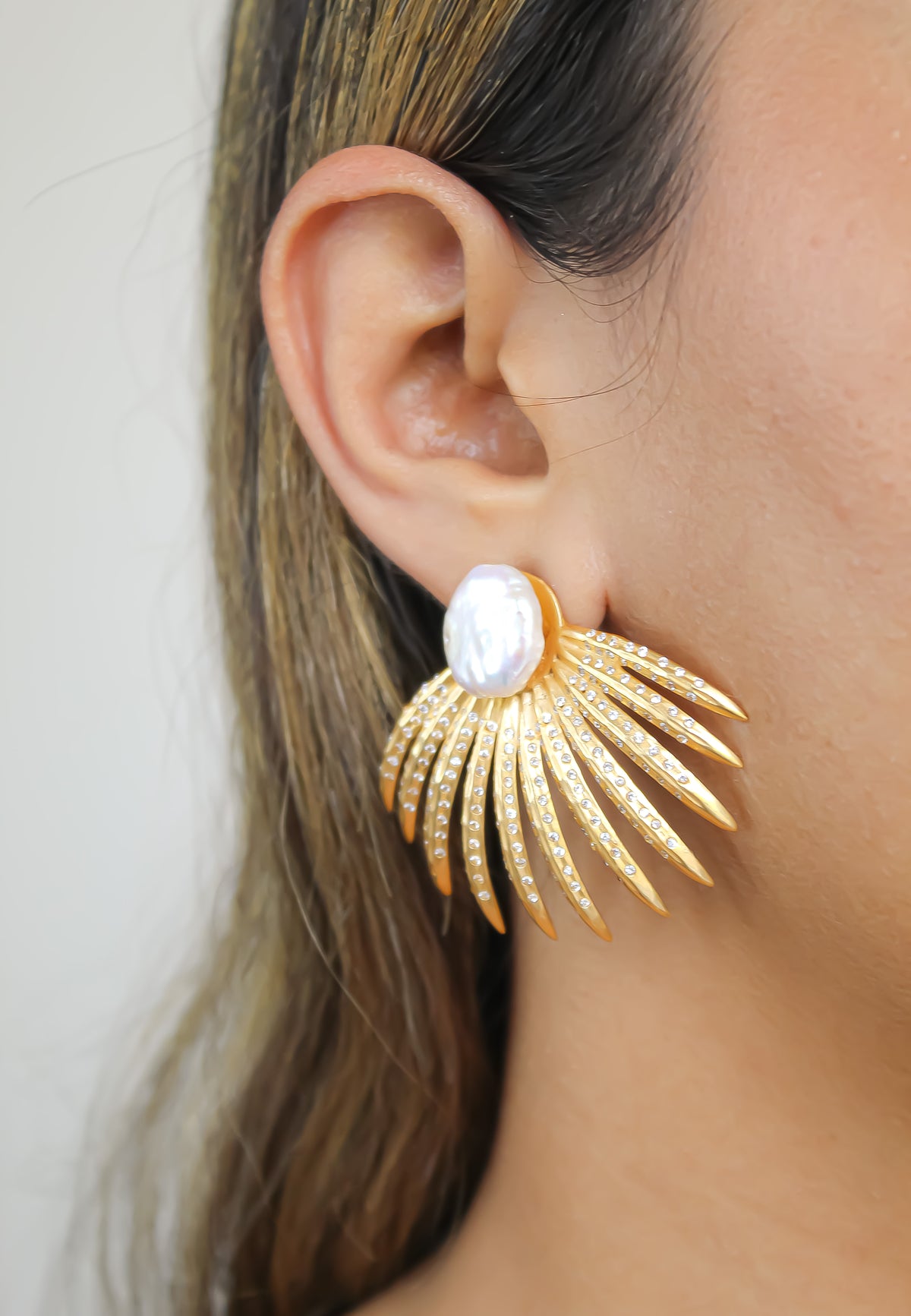 shell earrings Bombay Sunset